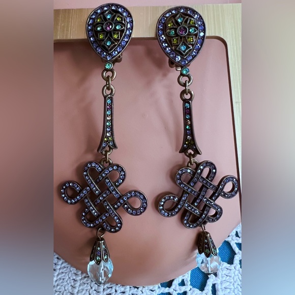 Heidi Daus Early Vintage shoulder duster 4” long Swarovski Crystals earrings - Picture 1 of 9